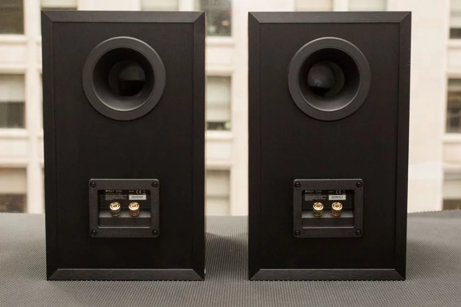 Полочная акустика KEF Q350 Satin Black